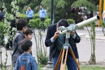 Telescope viewing activities with UNAWE Iran